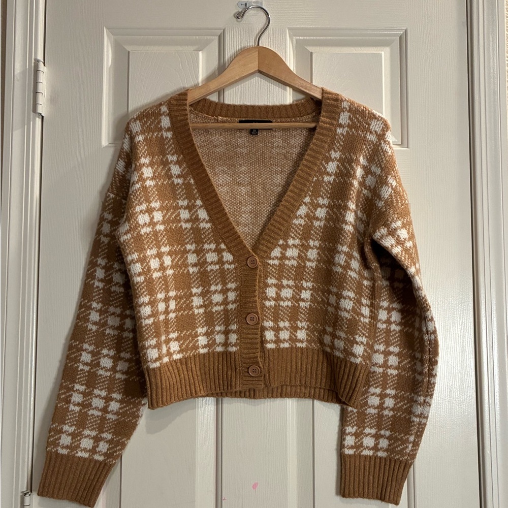 Almost Famous Tan and White Checkered Cardigan
